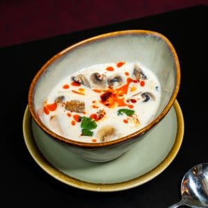 Tom Kha